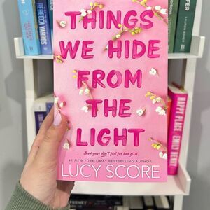3/$25 Things We Hide from the Light  Lucy Score (Knockemout #2) Book